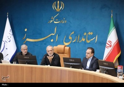 پزشکیان‌ در بازدید ‌از پروژه ملی آزادراه شمالی