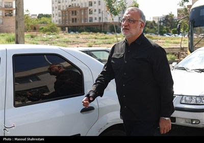 مراسم تشییع پیکر احمد توکلى