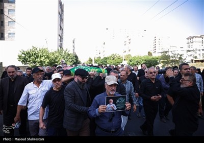 مراسم تشییع پیکر احمد توکلى