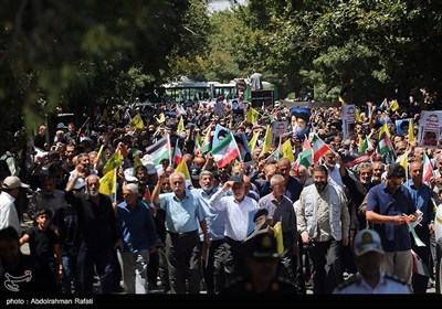 راهپیمائی جمعه های خشم و نصر در همدان 