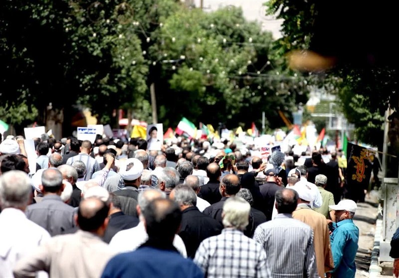راهپیمایی کرمانشاهیان ‌‌در «جمعه‌ خشم و نصر»/ محکومیت جنایات اسرائیل‌