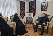 دیدار عراقچی با خانواده شهید سپهبد سلامی