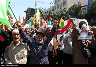 راهپیمائی جمعه های خشم و نصر در مشهد 
