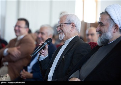 نشست رئیس جمهور با معاونان و مدیران وزارت امور خارجه