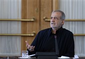 Iran Pursuing Closer, Deeper Ties with Neighbors: President