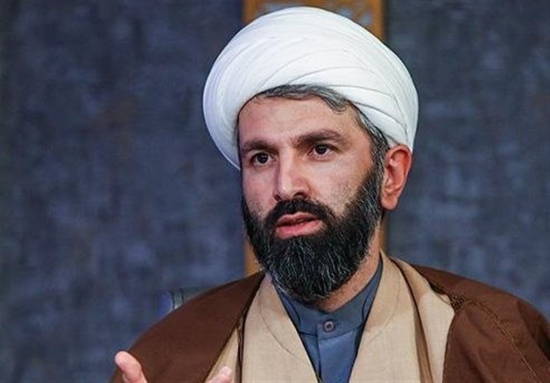بررسی انقلاب اسلامی و جنگ شناختی در سه ساحت حکمرانی