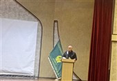 نباید در برابر دشمن خطای محاسباتی و بحران هویتی داشته باشیم