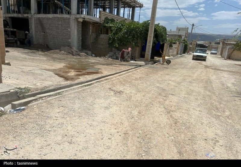 شرف‌آباد یاسوج؛ شهری در بن‌بست خاکی و گل‌آلود+تصویر