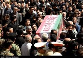 تشییع پیکر مطهر شهید «جواد کریم کشته» در زاهدان