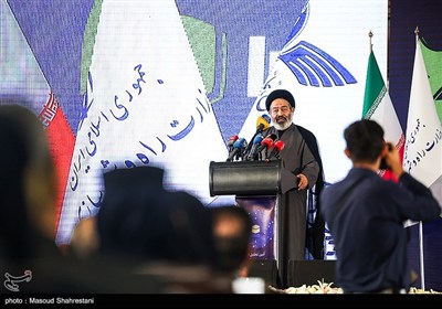 آیین تجلیل از خادمان و دست‌اندرکاران حج 1404