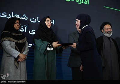 آیین تجلیل از خادمان و دست‌اندرکاران حج 1404