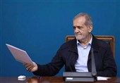 دستور پزشکیان برای شنیده شدن نظرات درباره لایحه فضای مجازی