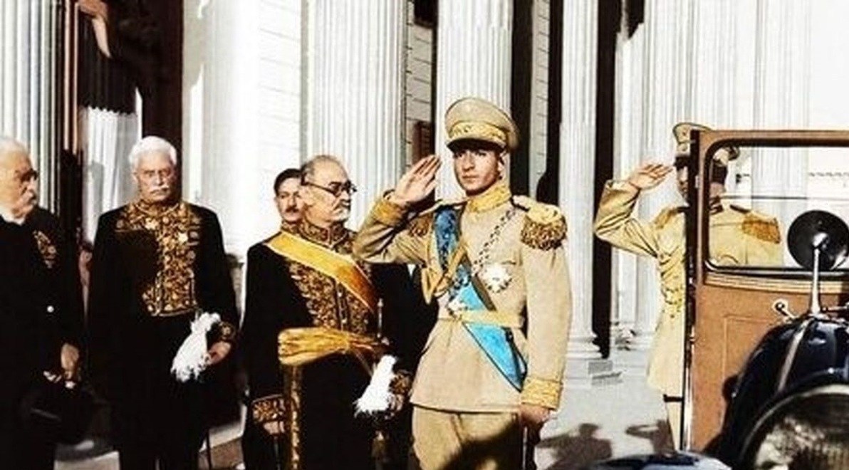 45 سال پس از مرگ محمدرضا پهلوی؛ شاهِ بدون سرزمین 3