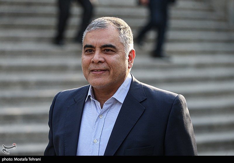 پاکنژاد: امکان قاطی کردن آب با بنزین وجود ندارد