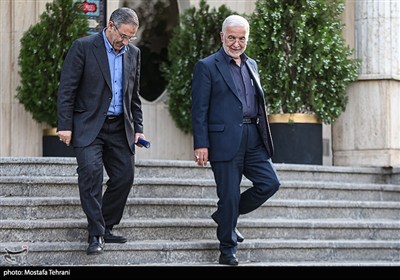 اسکندر مومنی وزیر کشور