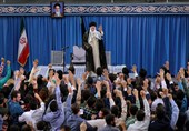 توصیف حلقه‌های میانی انقلاب از زبان نویسنده دهه هشتادی/ مسئولین باید با این مفهوم آشنا شوند!