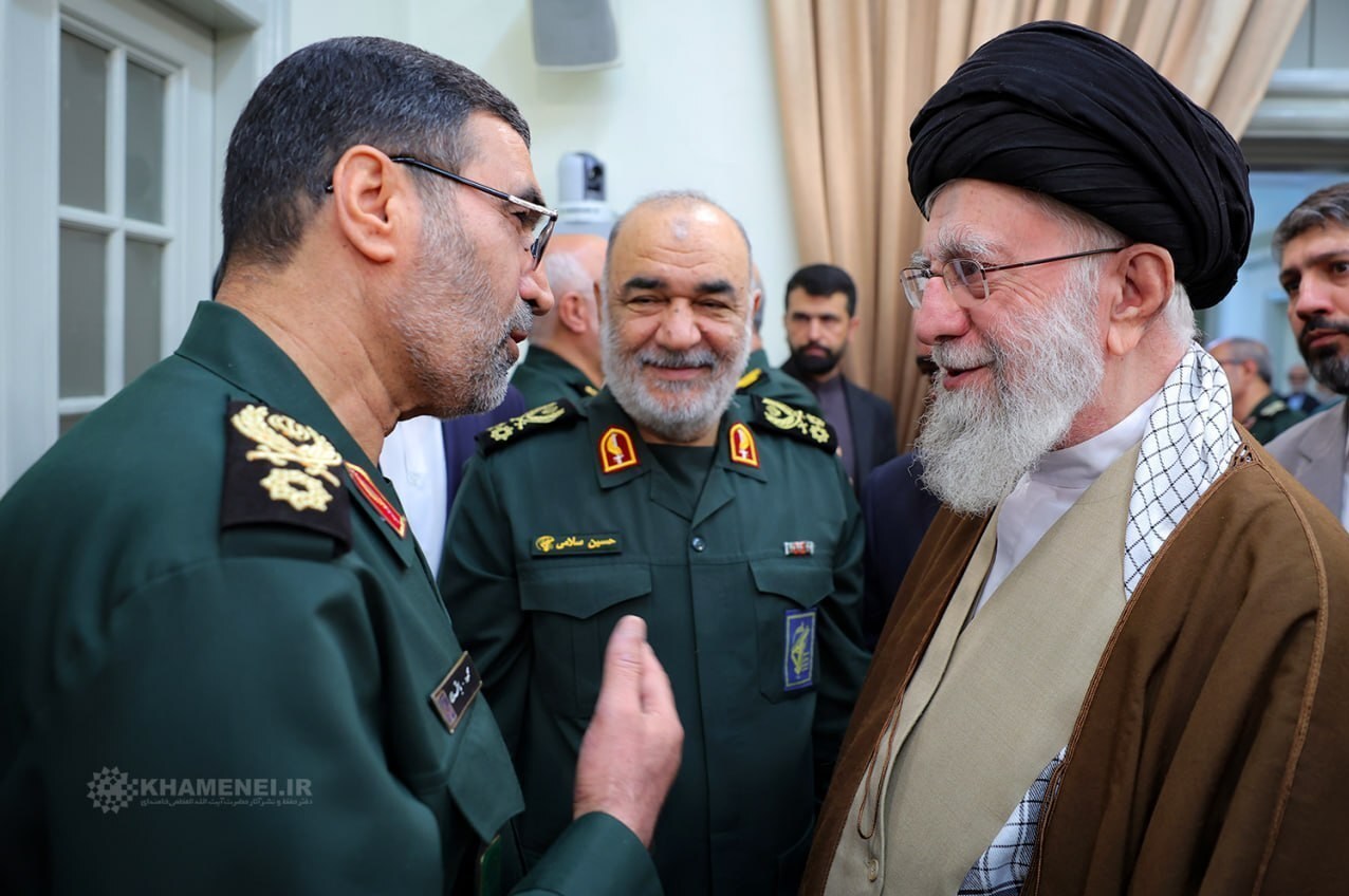 همسر شهید باقری: پیکر همسرم را در معراج دیدم گفتم دیگر نمیخواهم ببینمش! 2