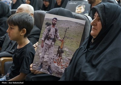 آیین گرامیداشت چهلمین روز شهادت فرماندهان ،‌دانشمندان و 88 لاله گلگون کفن استان لرستان