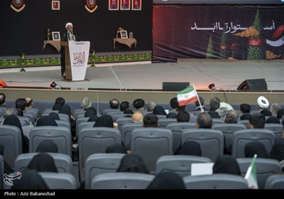 آیین گرامیداشت چهلمین روز شهادت فرماندهان ،‌دانشمندان و 88 لاله گلگون کفن استان لرستان