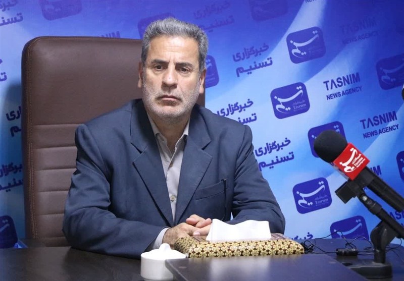 جذب 7هزار نیروی غیربومی در صنایع شازند؛ انتقاد از آمار بالای بیکاری