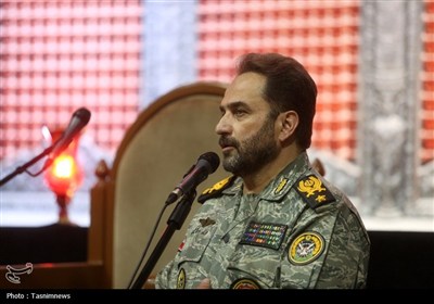 گرامیداشت شهدای پدافند هوایی ارتش در حرم بانوی کرامت