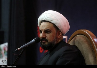گرامیداشت شهدای پدافند هوایی ارتش در حرم بانوی کرامت