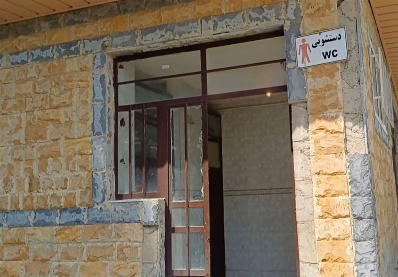 وضعیت اسفناک تنها سرویس بهداشتی پارک کودک سنندج+فیلم