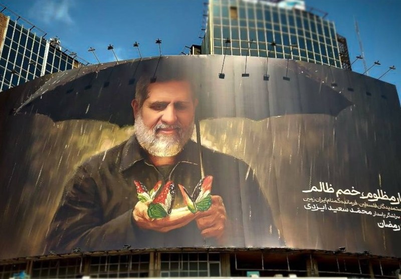 جدیدترین دیوارنگاره میدان ولیعصر (عج) / حاج رمضان زیر باران