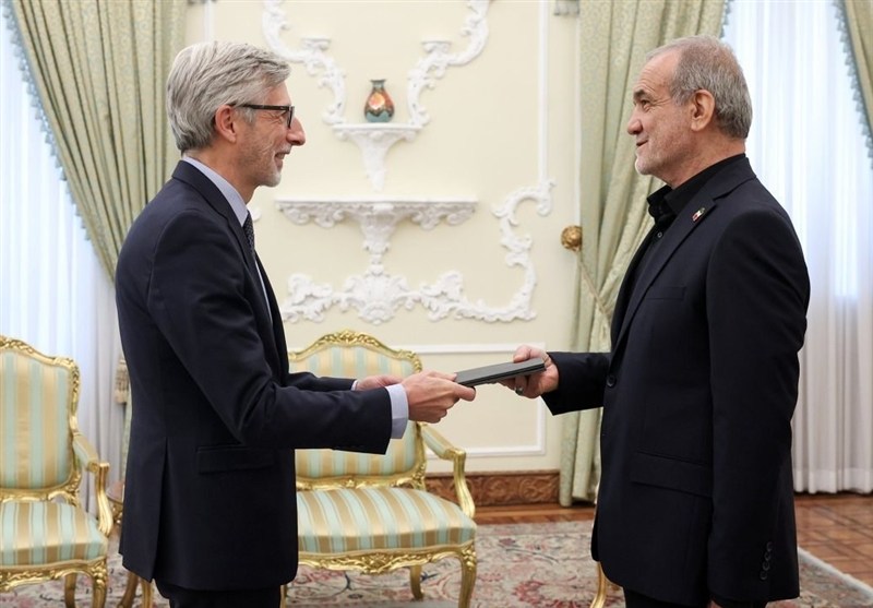 Iran Shuns War But Stands Frim in Defense: President