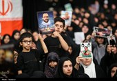 إقامة مراسم أربعین شهداء الحرب الأخیرة بحضور قائد الثورة الإسلامیة