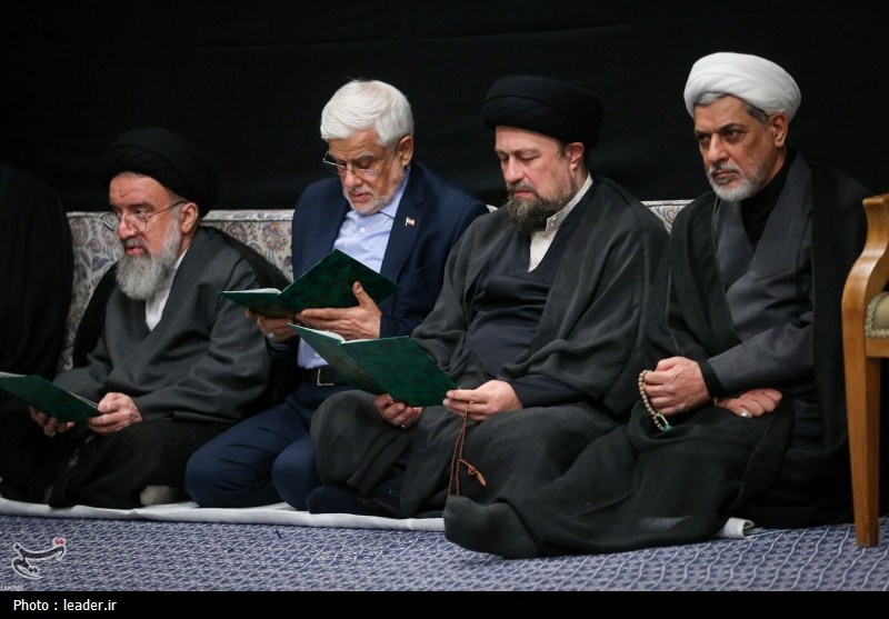نقره لتكبير أو تصغير الصورة ونقرتين لعرض الصورة في صفحة مستقلة بحجمها الطبيعي