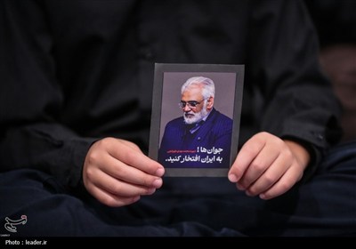 مراسم بزرگداشت شهدای جنگ تحمیلی اخیر با حضور رهبر معظم انقلاب