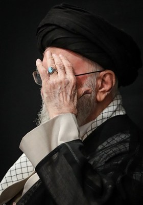 مراسم بزرگداشت شهدای جنگ تحمیلی اخیر با حضور رهبر معظم انقلاب