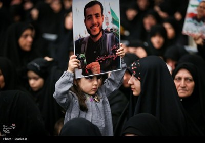 مراسم بزرگداشت شهدای جنگ تحمیلی اخیر با حضور رهبر معظم انقلاب