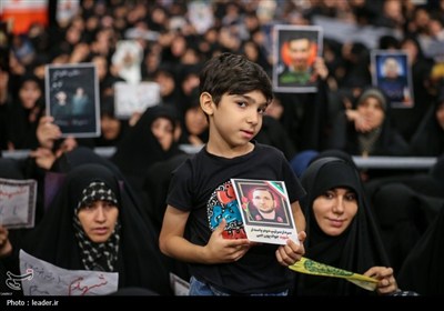 مراسم بزرگداشت شهدای جنگ تحمیلی اخیر با حضور رهبر معظم انقلاب