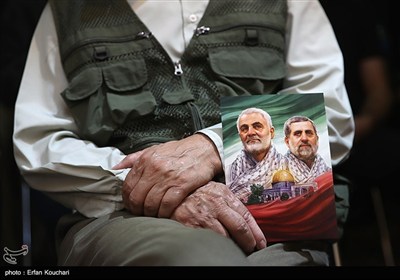 مراسم سالگرد شهادت اسماعیل هنیه و چهلم سردار ایزدی