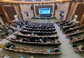 حرکت به سمت جوانی جمعیت راهکار نجات کشور از چاله جمعیتی است