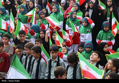 همخوانی سرود (ای ایران بخوان) در زنجان