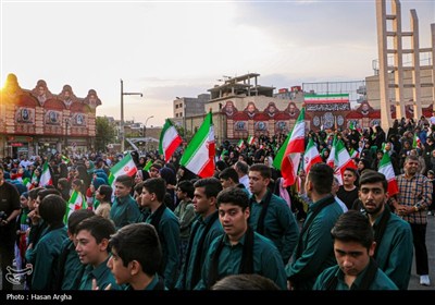 همخوانی سرود (ای ایران بخوان) در زنجان