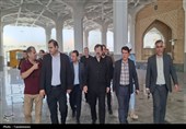 بازدید استاندار قم از پروژه صحن شرقی حرم حضرت معصومه(س)