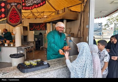 حضور دستجات عزای شهادت حضرت رقیه(س) در حرم حضرت معصومه(س)