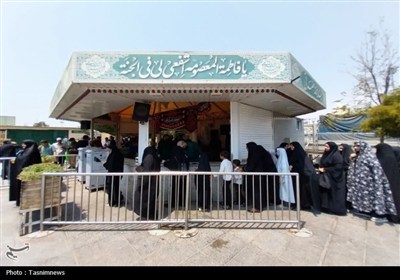 حضور دستجات عزای شهادت حضرت رقیه(س) در حرم حضرت معصومه(س)