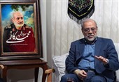 ذوالقدر: ملت ایران پیروز جنگ تحمیلی اخیر شد