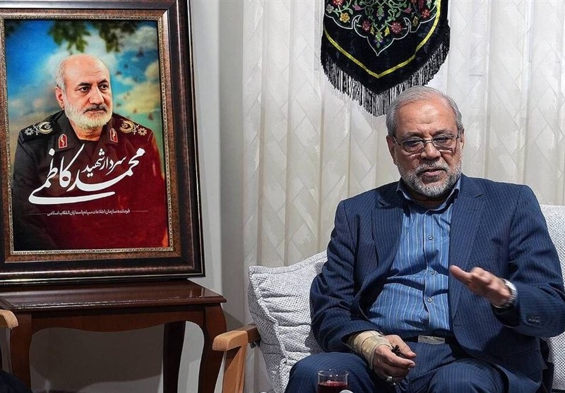 ذوالقدر: ملت ایران پیروز جنگ تحمیلی اخیر شد