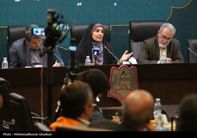 وعده وزیر راه در بم؛ از تسریع در واگذاری اراضی تا آغاز پروازهای فرودگاه بم