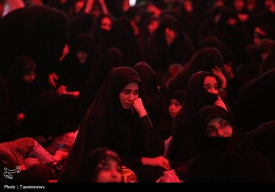 سوگواره سه ساله‌های کربلا در حرم بانوی کرامت