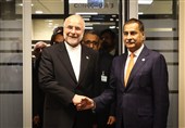 Iran, Pakistan Urge Islamic Unity against Zionist Plots