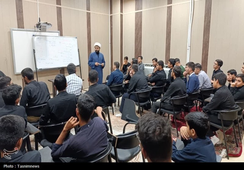 آموزش بیش از ۵ هزار قرآن‌‌آموز کودک و نوجوان در حرم بانوی کرامت