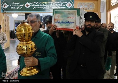 طواف پیکر شهید قمی بر گرد ضریح مطهر حضرت معصومه(س)