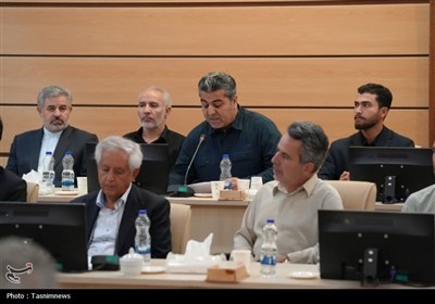 دیدار رئیس جمهور با فعالین سیاسی-اجتماعی استان زنجان